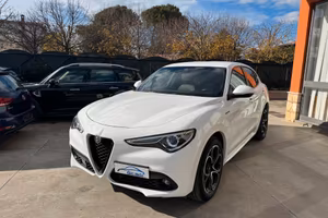 Alfa Romeo Stelvio 2.2 Turbodiesel 210 CV AT8 Q4 T