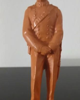 carabinieri - statua in grande uniforme ridotta