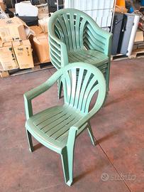 sedie da esterno usate