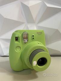 Fotocamera istantanea Fujifilm Instax Mini 9 verde