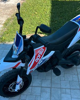 Moto elettrica aprilia 12v
