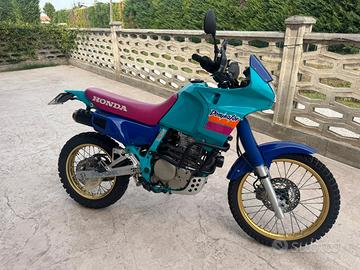 Honda dominator 650