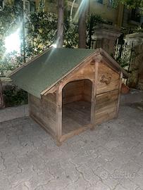 Cuccia cane di legno