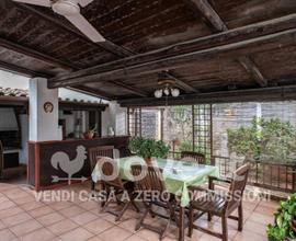 Villa Via Delfini, 13, 74122, Taranto