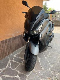 Yamaha Xmax 400