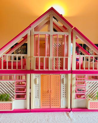 Mettel Dreamhouse Barbie 1985