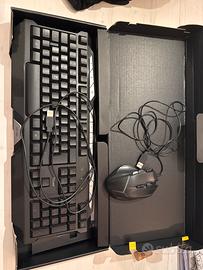 Mouse e tastiera gaming