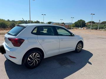 WOLKSWAGEN POLO 1.0 TSI DSG Life -