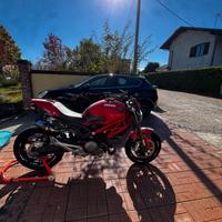 Ducati monster 696 A2