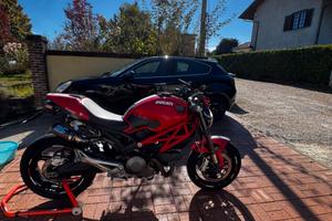 Ducati monster 696 A2