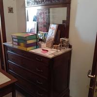 Camera da letto in legno antiquariato