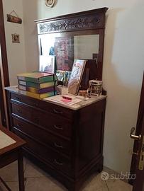 Camera da letto in legno antiquariato