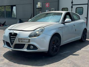 ALFA ROMEO GIULIETTA per ricambi usati 940A3000