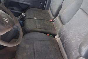 sedili sedie anteriori Citroen Berlingo 2015