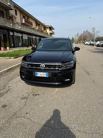 Tiguan r line 150 cv cambio dsg