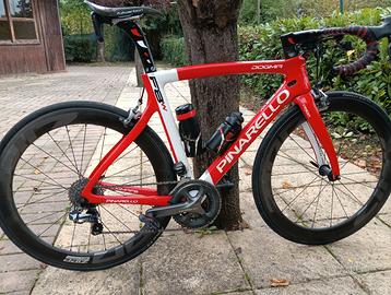 Bicicletta da strada PINARELLO F8