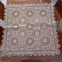 tovaglia quadrata all'uncinetto 