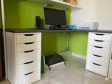 Scrivania con cassetti Ikea Alex