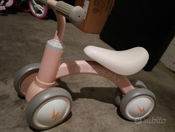 Bicicletta senza pedali