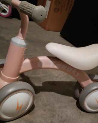Bicicletta senza pedali