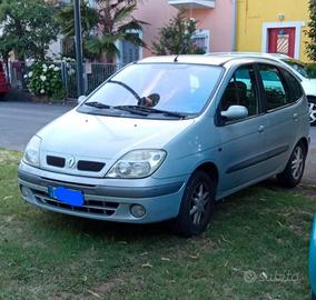 Renault Scenic 1.6 16v Limited a GPL 
