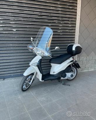 Liberty 150 3v i.e