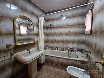 Casa Indipendente da Ristrutturare nel Cuore del C