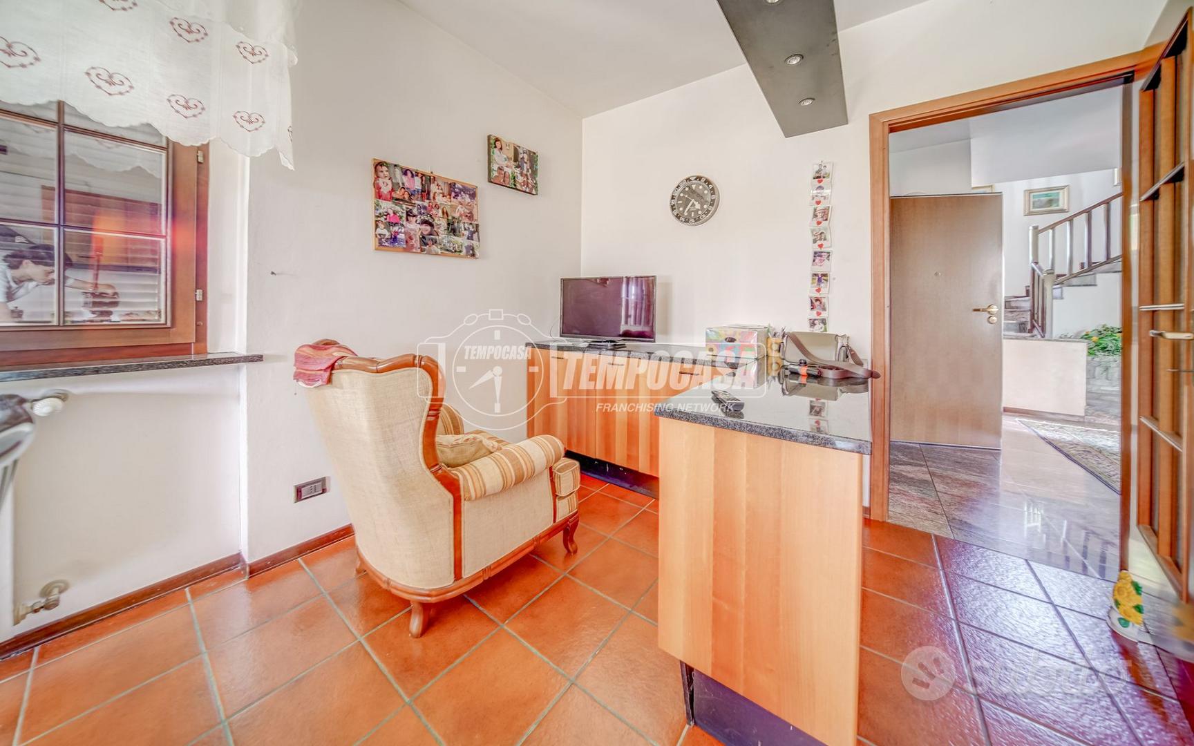 House in Varallo Pombia, Novara - Vista 5