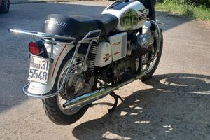 Moto Guzzi V7 - 1971