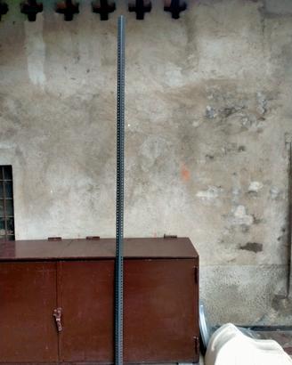 piantana per ripiani scaffale 