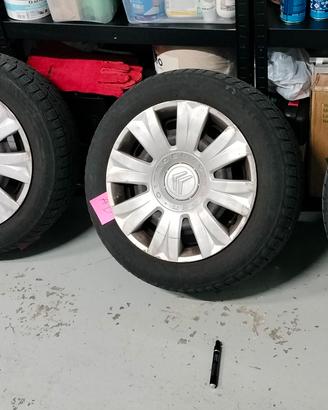 gomme invernali Firestone 185/60 R15 Citroen C3 