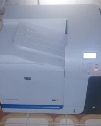 HP Color LaserJet CP3525n.