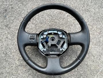 Volante eco pelle Nissan Micra 2009 con comandi