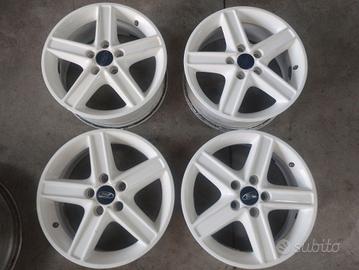 CERCHI USATI RAGGIO 16 POLLICI FORD Focus - CPC832