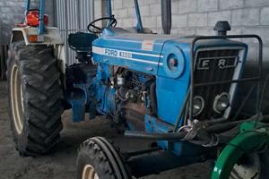 Trattore Ford 5600