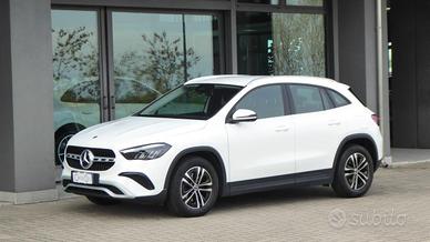 MERCEDES-BENZ GLA 180 d Automatic Progressive Ad