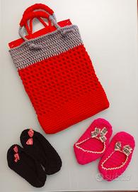 Borsa e pantofole in lana