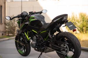 KAWASAKI Z650