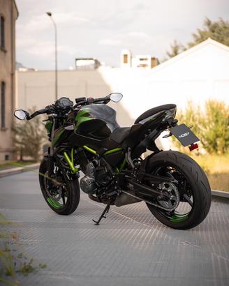 KAWASAKI Z650