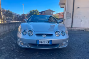 Hyundai coupe