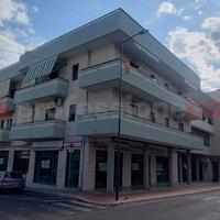 Negozio San Giorgio Ionico [rm44_loc2ACG]