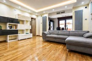 Elegante quadrilocale con posto auto