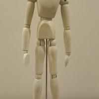 Manichino snodato in legno