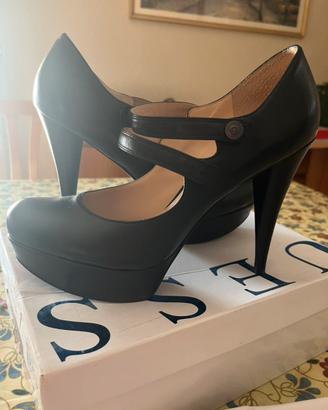 Guess Scarpe con Tacco Nero taglia 41