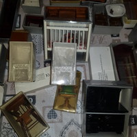 Casa delle bambole Mobili e oggetti