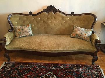 Divano antiquariato