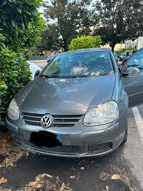 Volkswagen Golf 5 - NON MARCIANTE