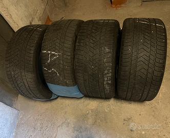 Pirelli Scorpion winter 275 40 21 e 305 35 21