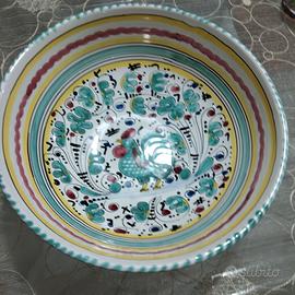 Cupetta in maiolica di Deruta