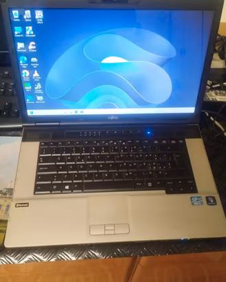 Pc Portatile I5 - 8gb ram - ssd 120gb - win 11